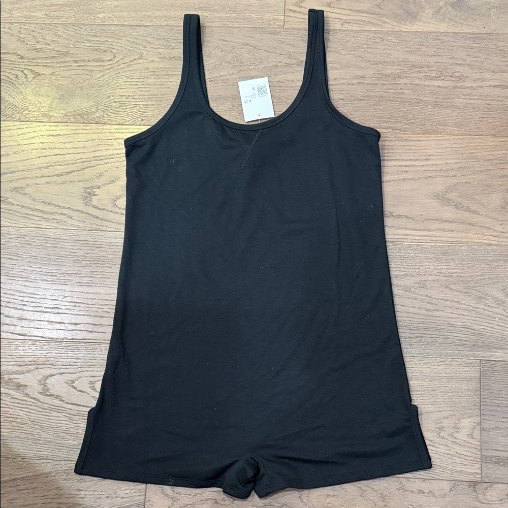 FOREVER 21 | ✨NEW✨ Black Sleeveless Pajama Romper